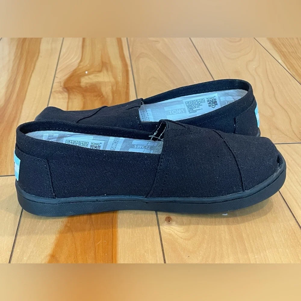 TOMS Canvas Youth‎ Size 1.5